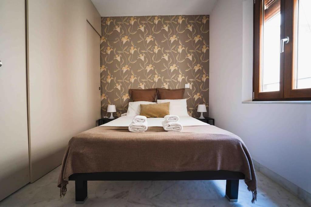 Apartamento Atico Con Terraza Privada Cerca De La Catedral Sevilla Exterior foto