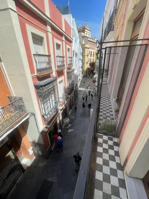 Apartamento Atico Con Terraza Privada Cerca De La Catedral Sevilla Exterior foto